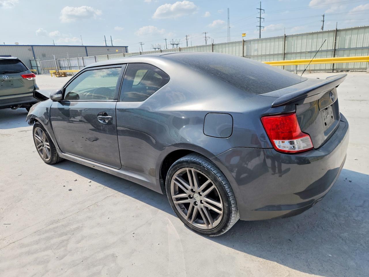 2013 Scion Tc Base - Фото 2