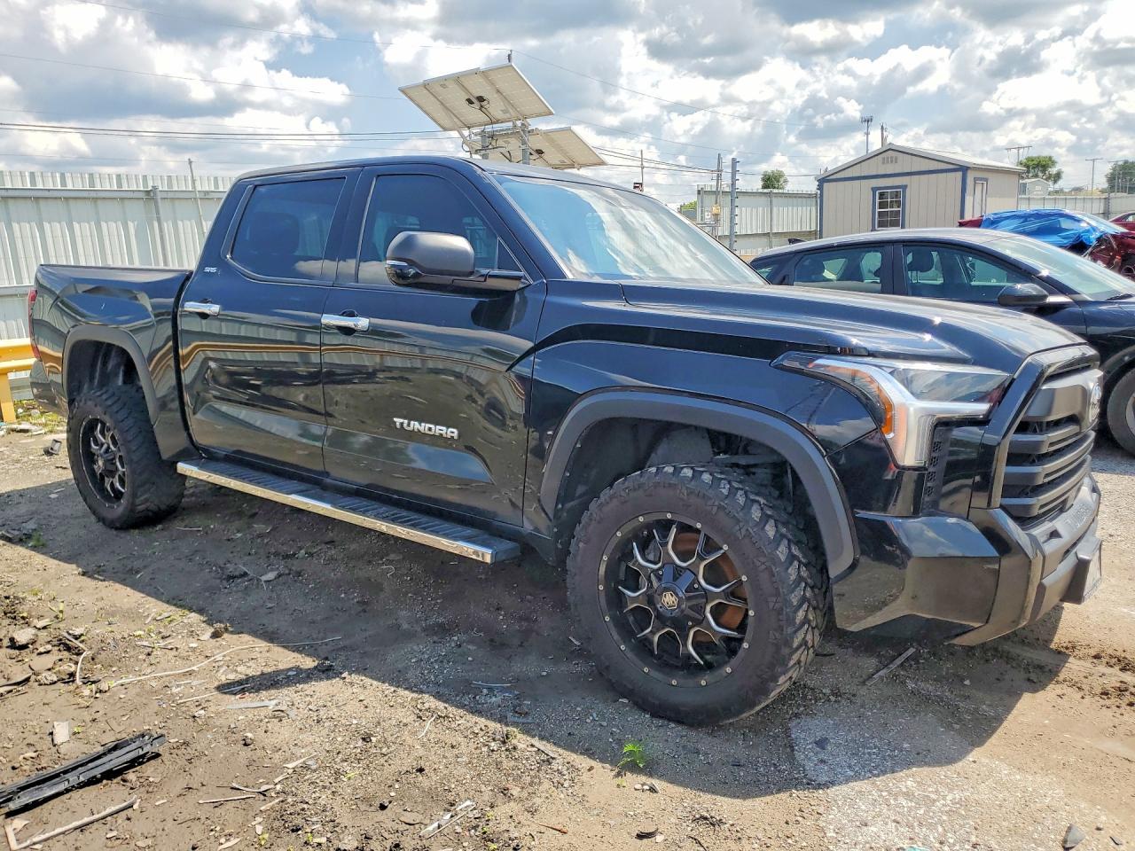 2022 Toyota Tundra Sr5 - Image 4