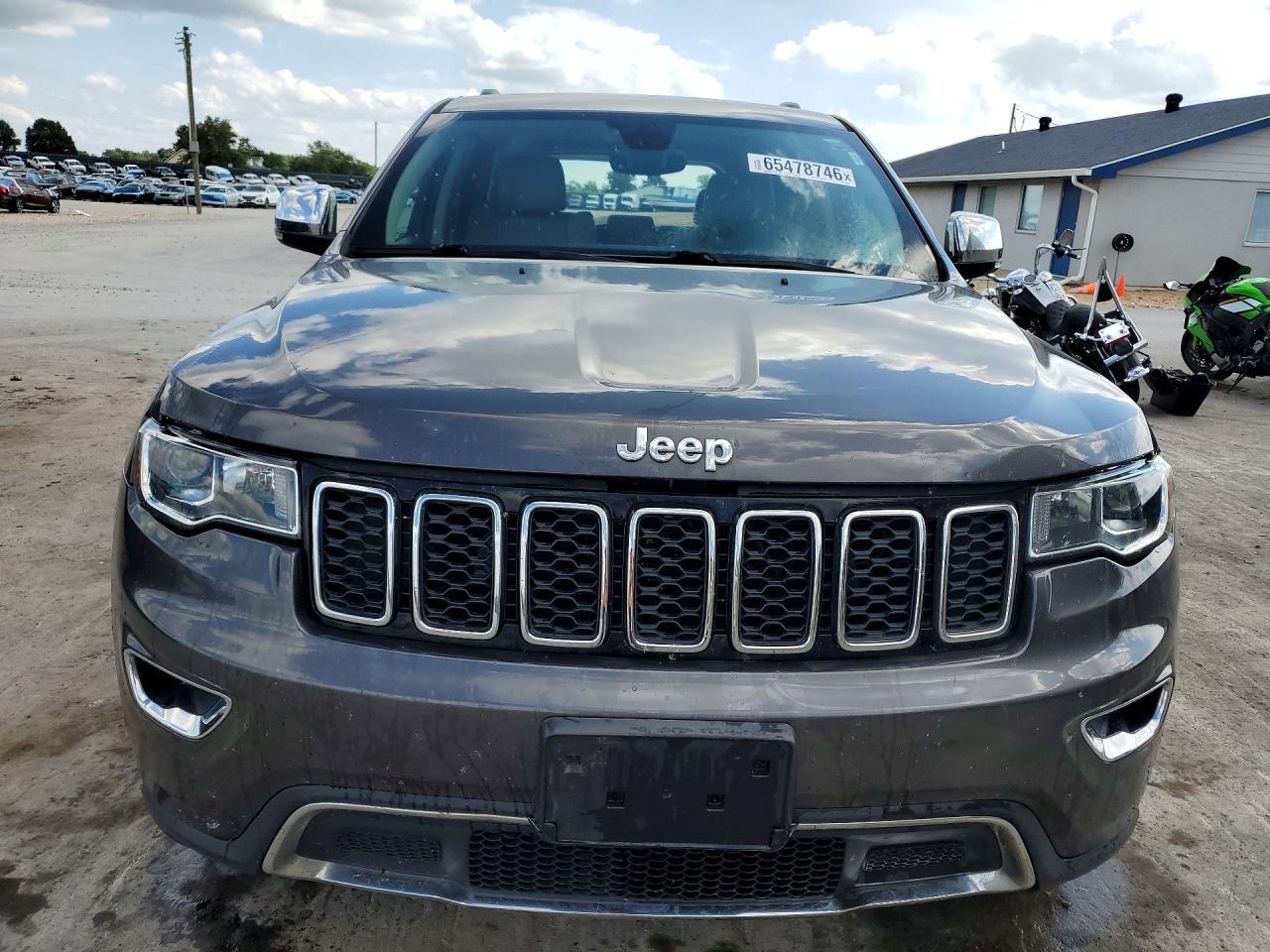 2017 Jeep Grand Cherokee Limited - Image 5
