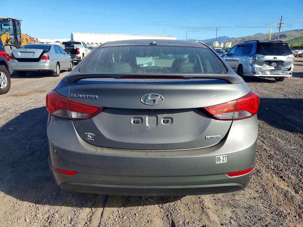 2014 Hyundai Elantra Limited - Image 6