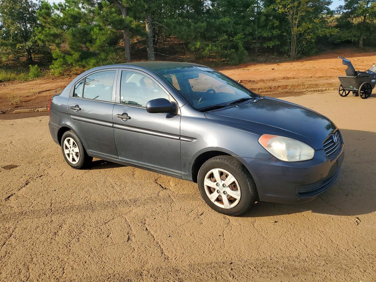 2010 Hyundai Accent Gls - Фото 4