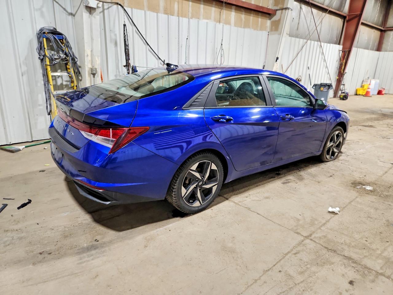 2023 Hyundai Elantra Sel - Фото 3