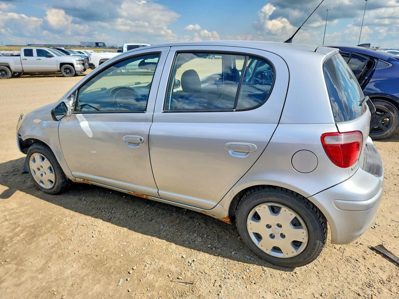 2005 Toyota Echo - Фото 2