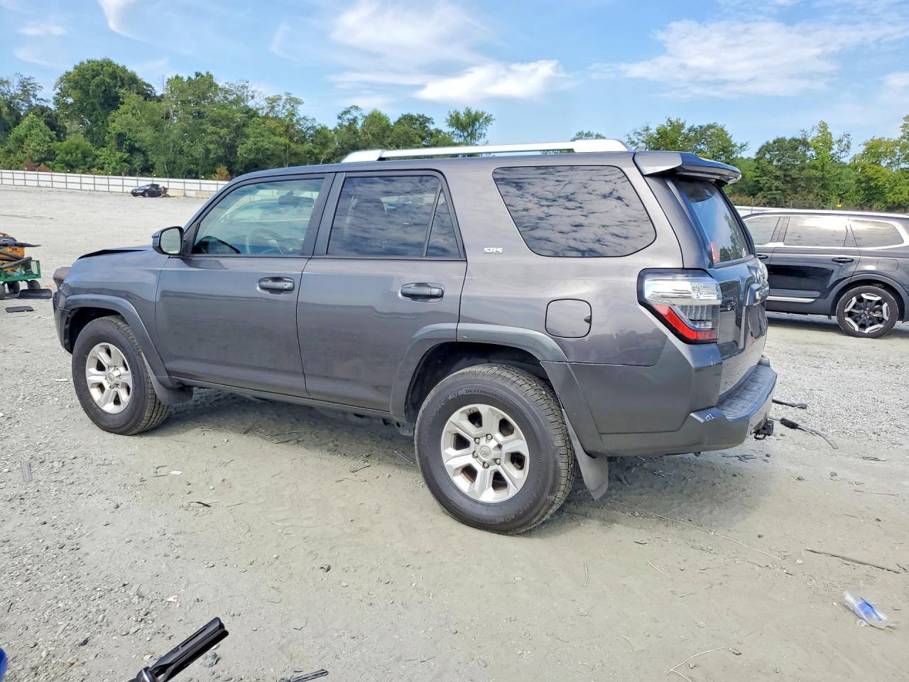 2014 Toyota 4Runner Sr5 - Фото 2