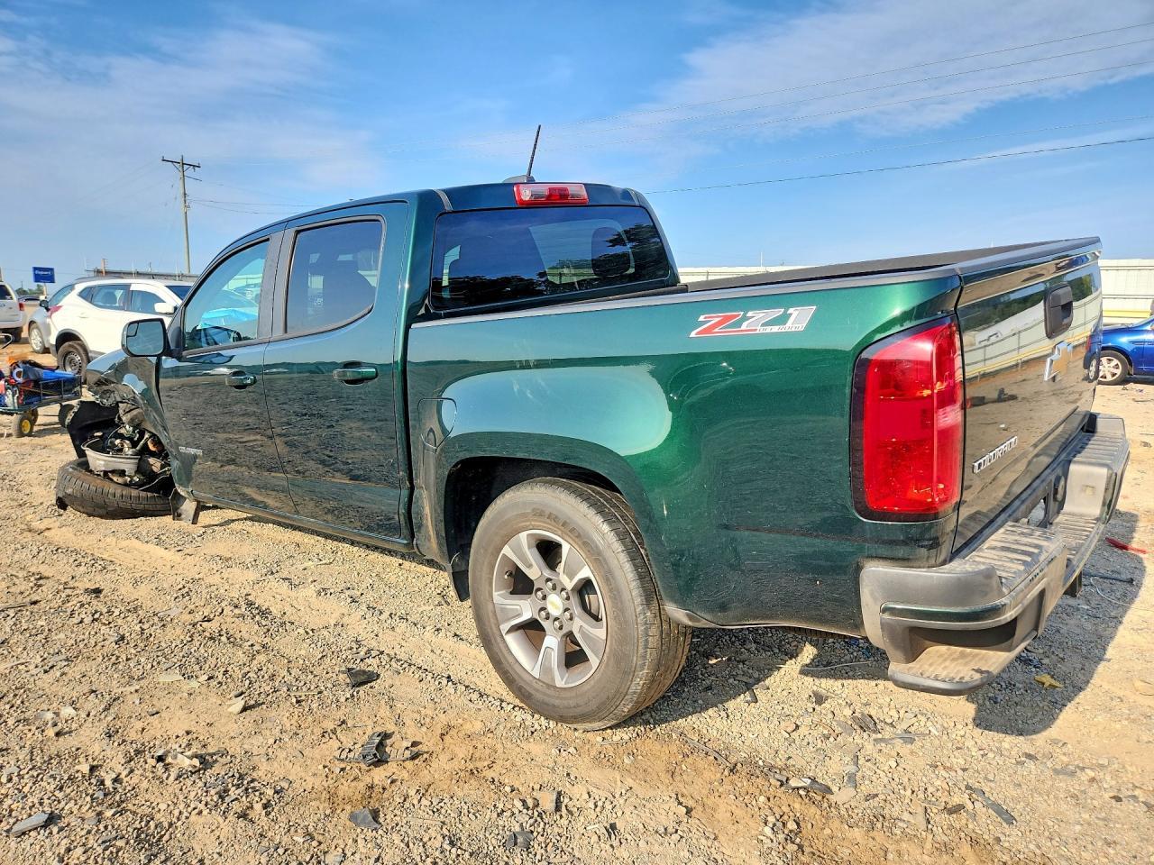 2015 Chevrolet Colorado Z71 - Image 2