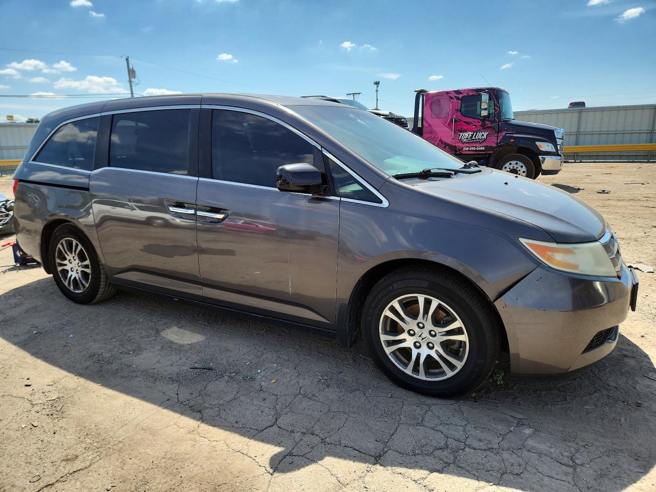 2012 Honda Odyssey Exl - Image 4