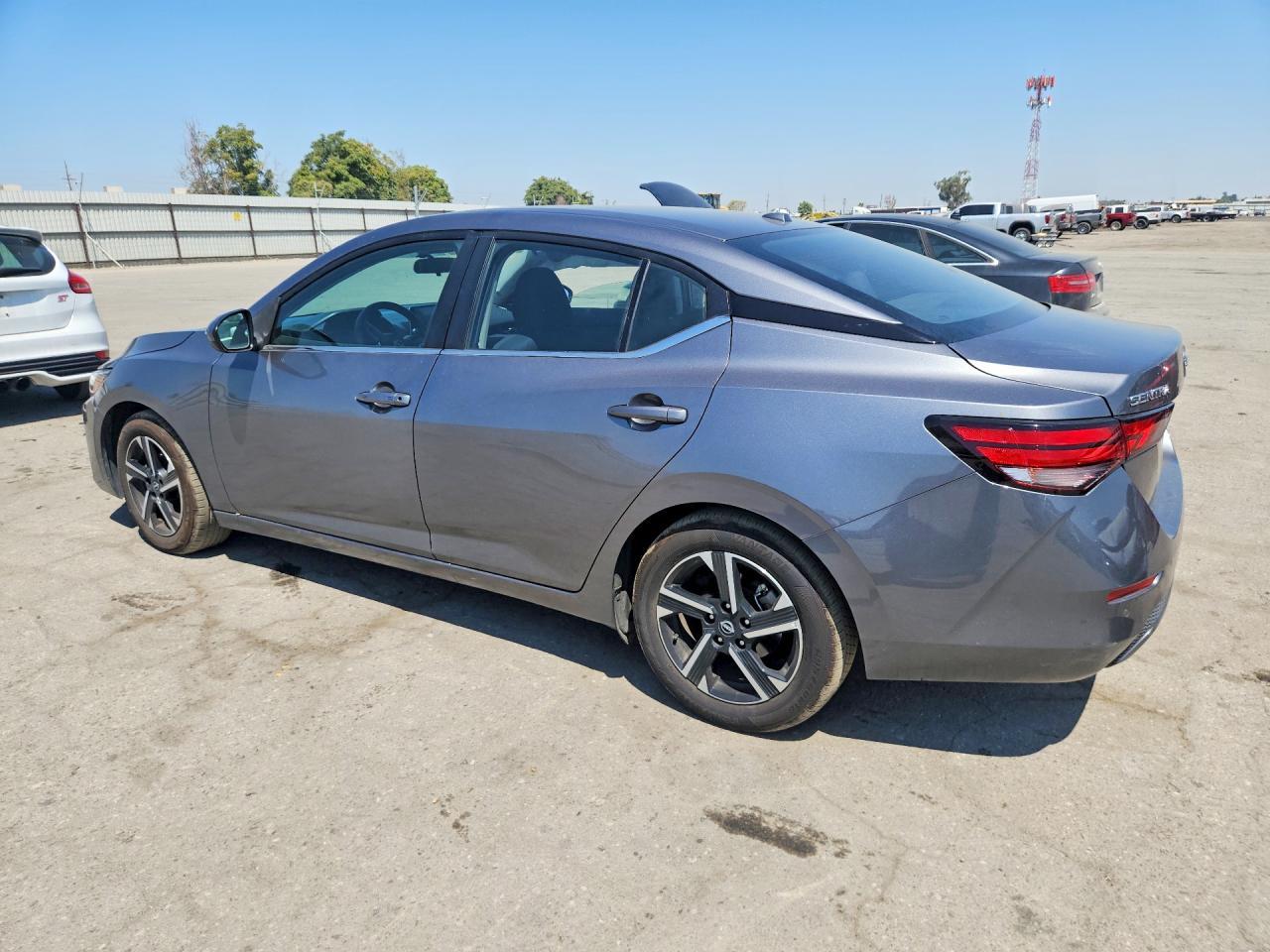 2024 Nissan Sentra Sv - Image 2