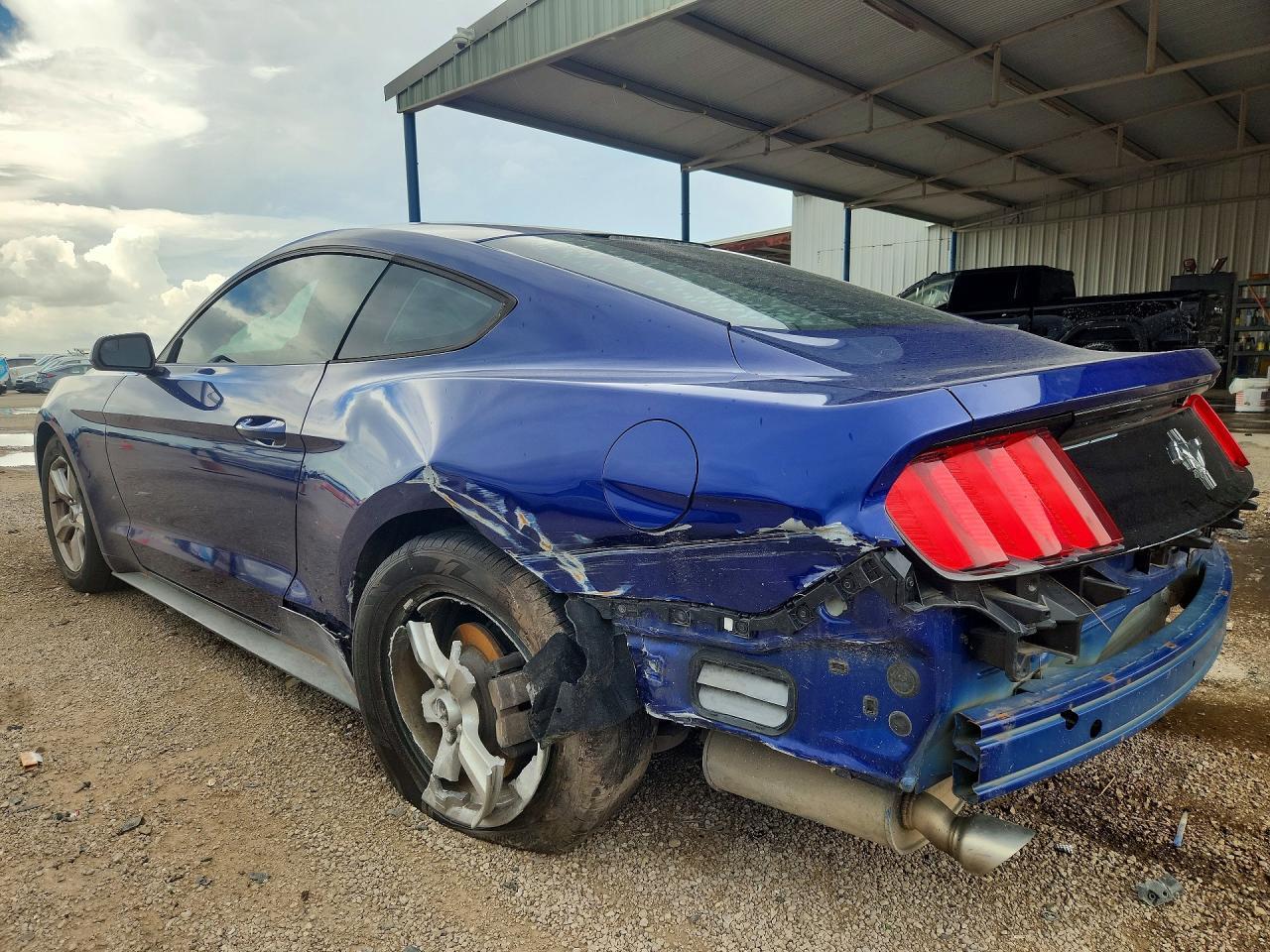 2016 Ford Mustang - Image 2