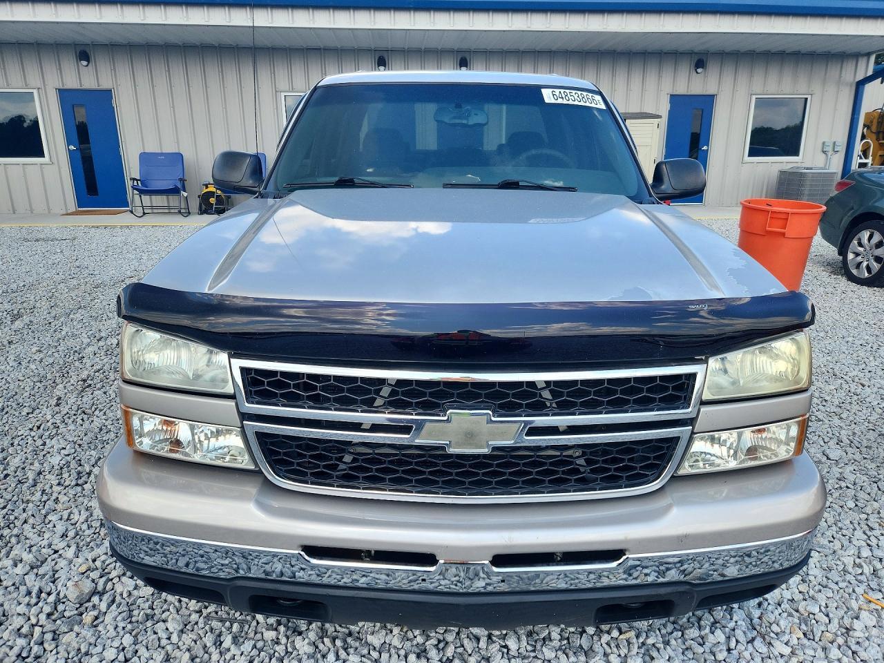 2007 Chevrolet Silverado C1500 Classic Crew Cab - Image 5