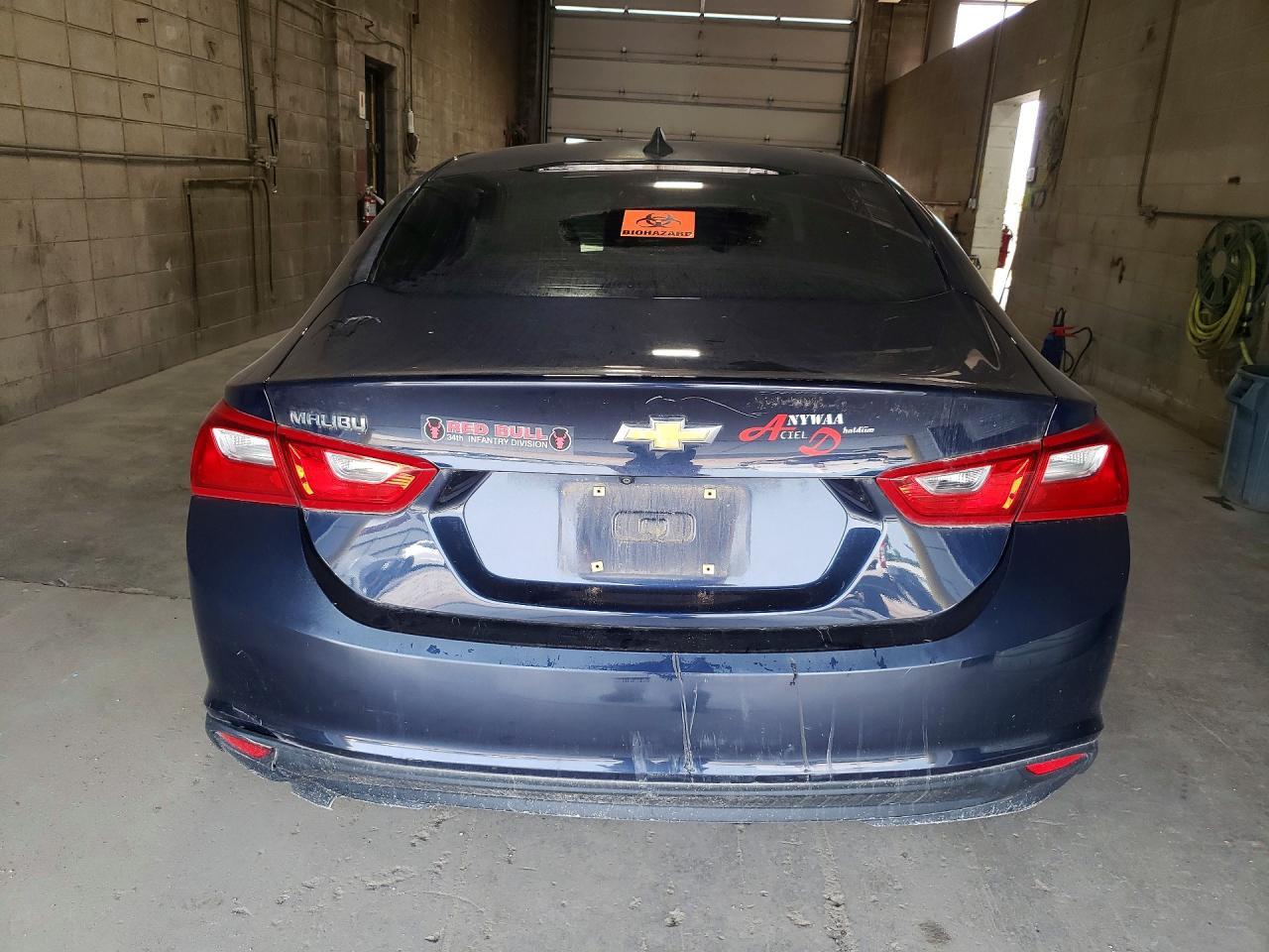 2017 Chevrolet Malibu Ls - Фото 6