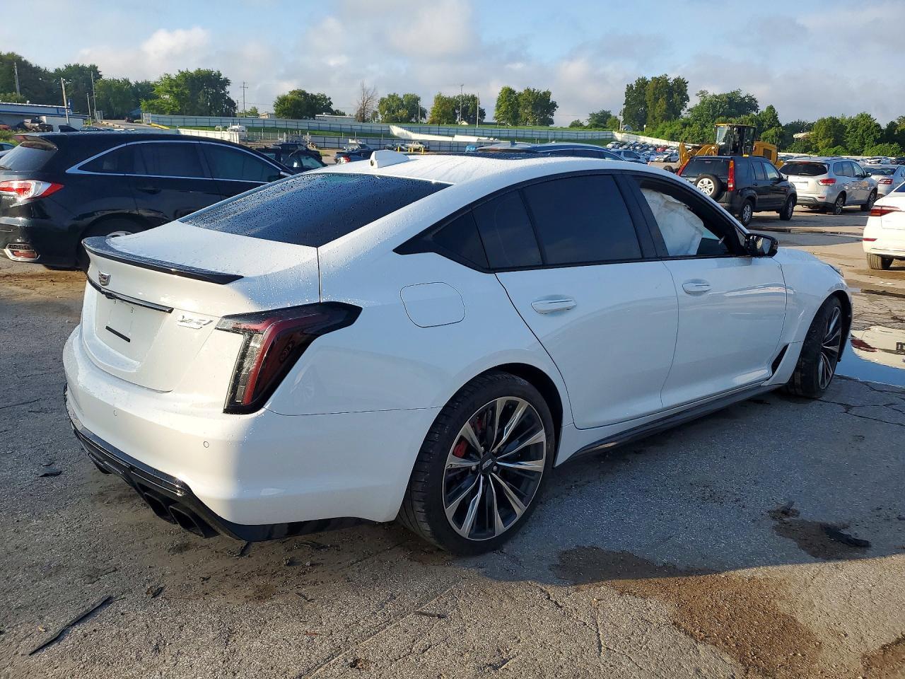 2022 Cadillac Ct5-V Blackwing - Image 3