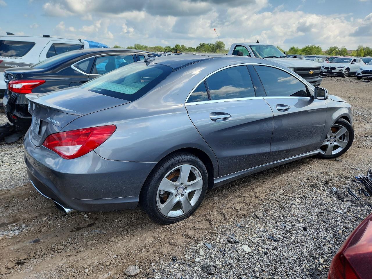 2015 Mercedes-Benz Cla 250 4Matic - Image 3