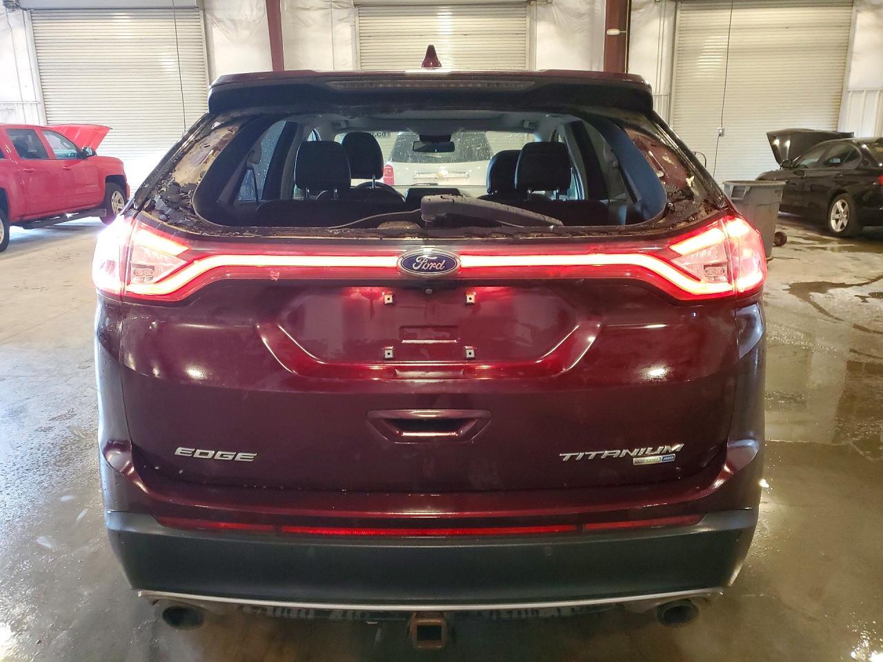 2018 Ford Edge Titanium - Image 6