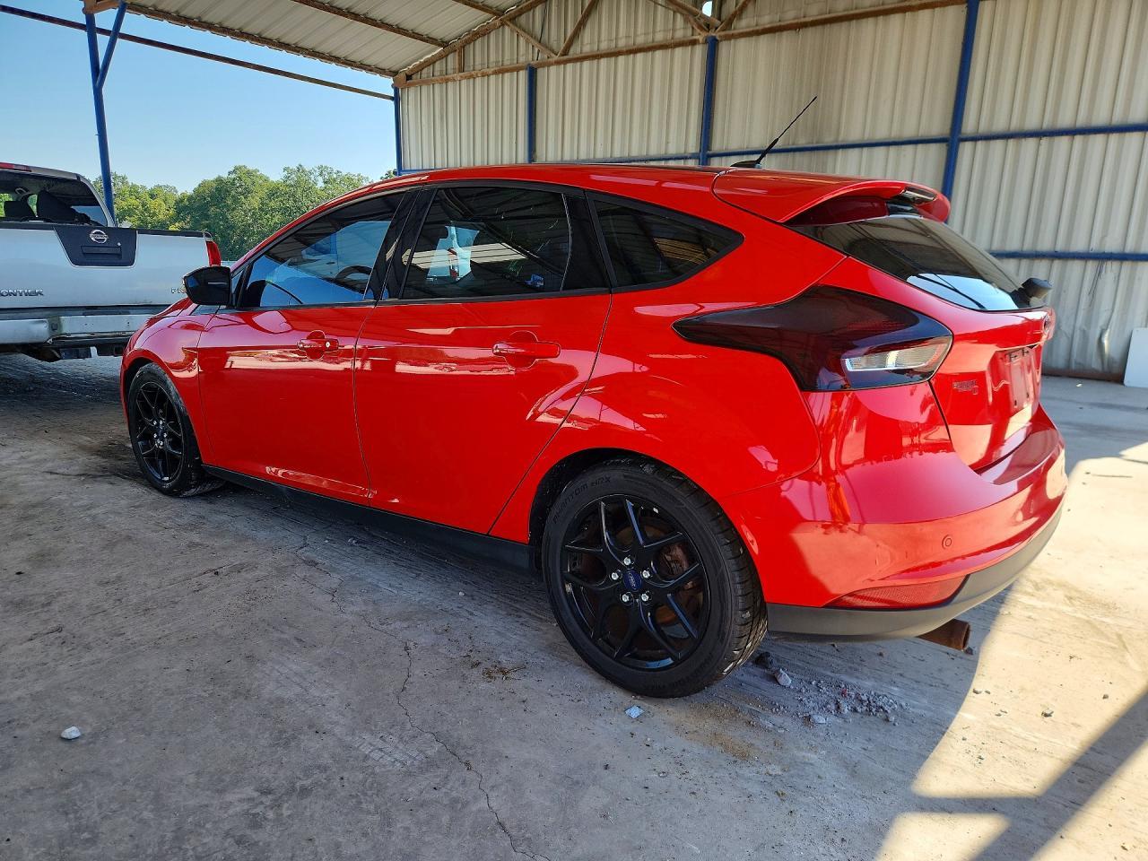 2016 Ford Focus Se - Фото 2
