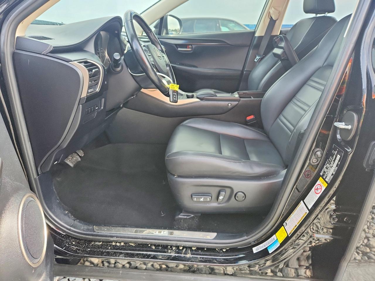 2017 Lexus Nx 200T Base - Фото 7