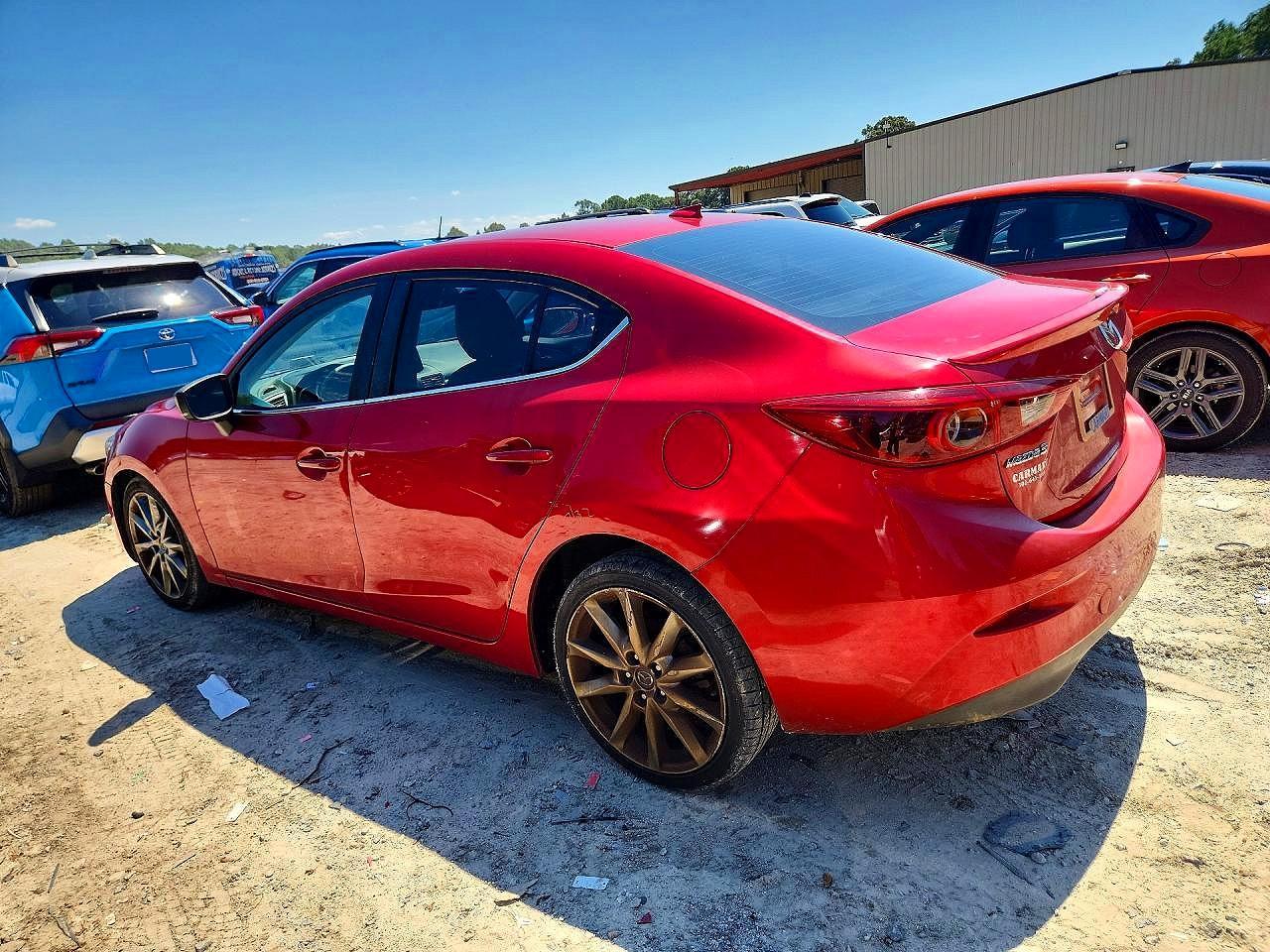 2018 Mazda 3 Grand Touring - Фото 2
