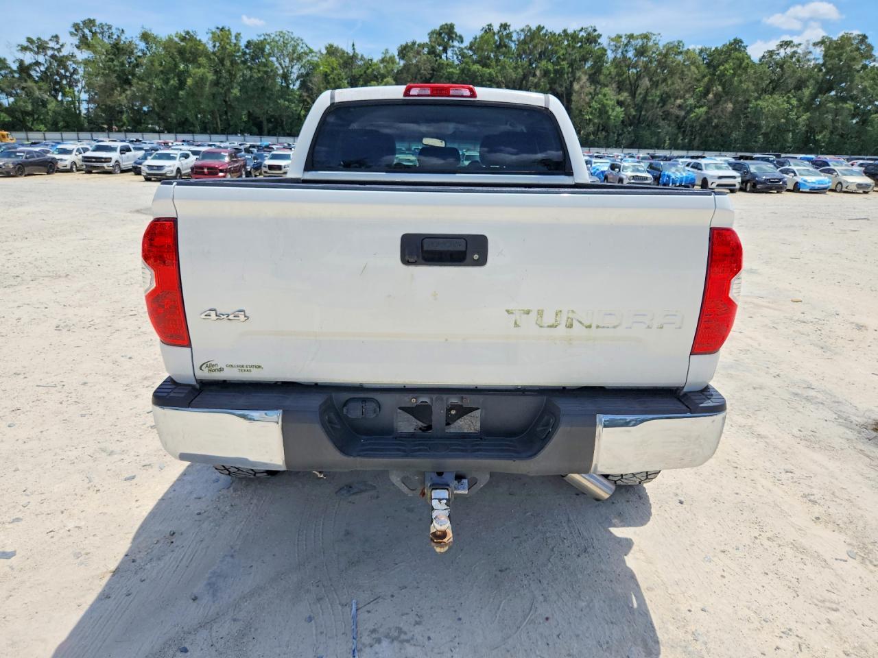 2016 Toyota Tundra Sr5 - Фото 6
