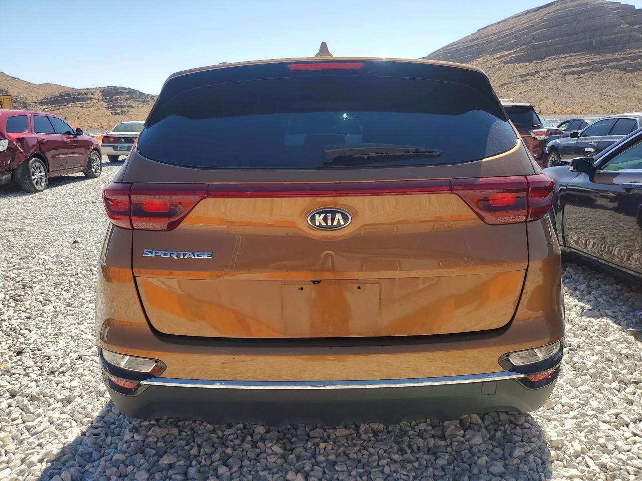 2020 Kia Sportage Lx - Фото 6