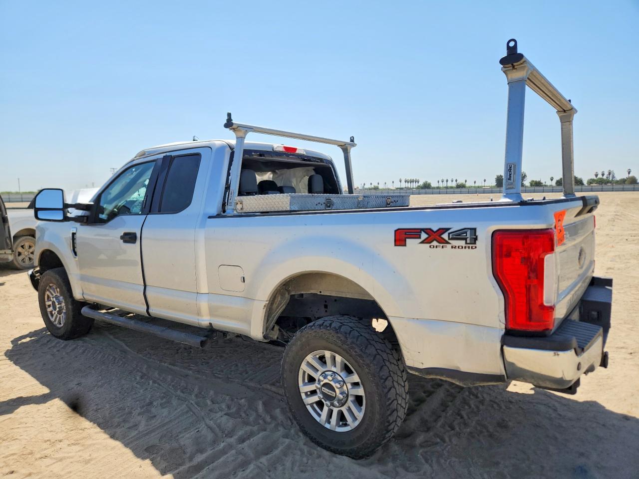 2019 Ford F250 Super Duty - Image 2