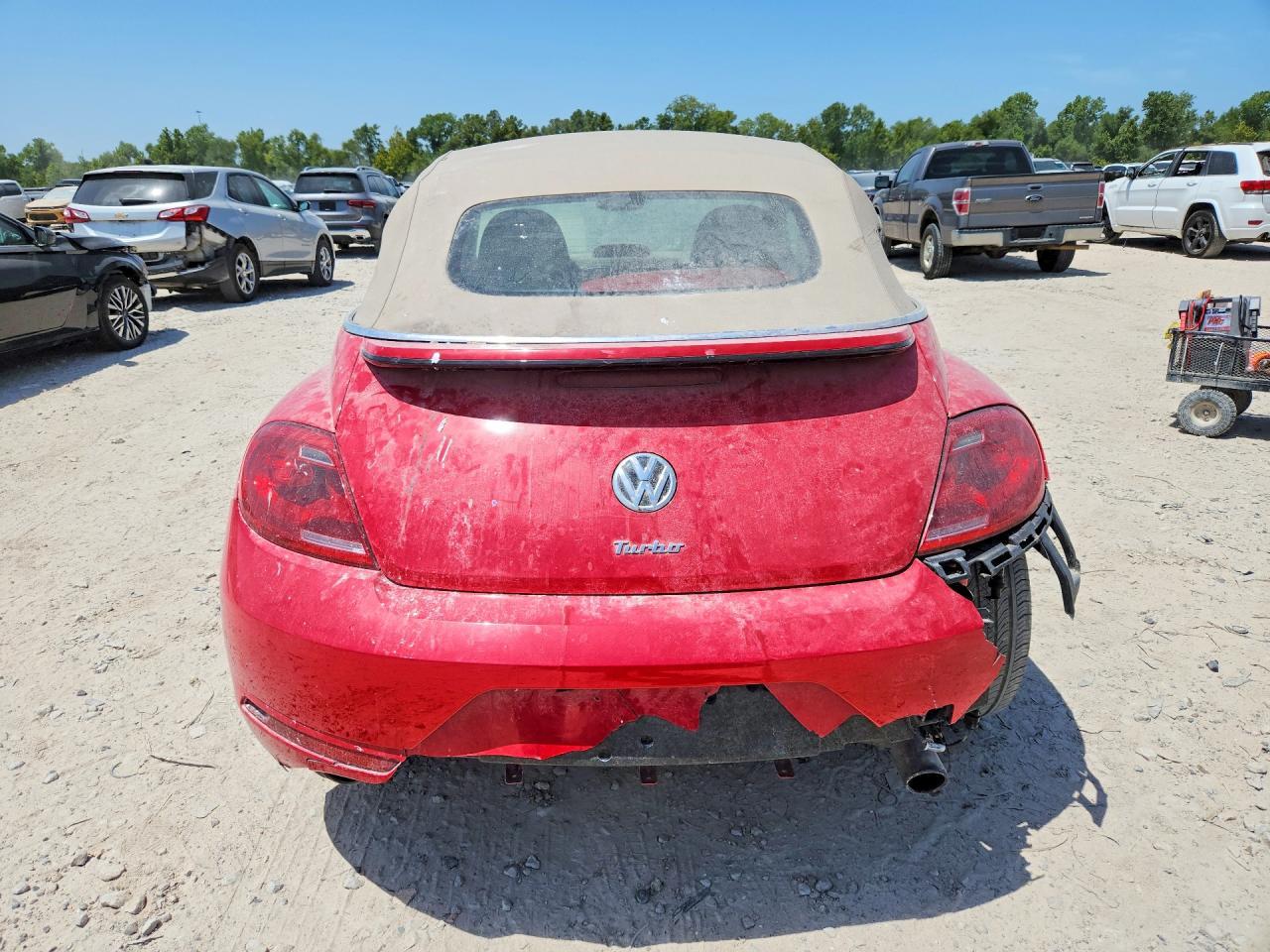 2015 Volkswagen Beetle R-Line - Фото 6