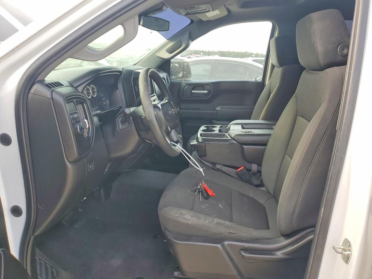 2022 Chevrolet Silverado Ltd C1500 Custom - Фото 7