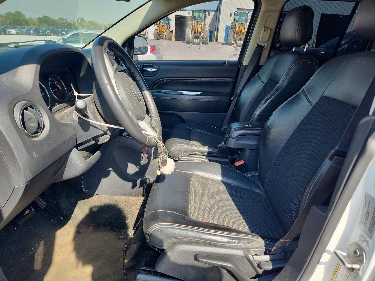 2017 Jeep Compass Latitude - Image 7