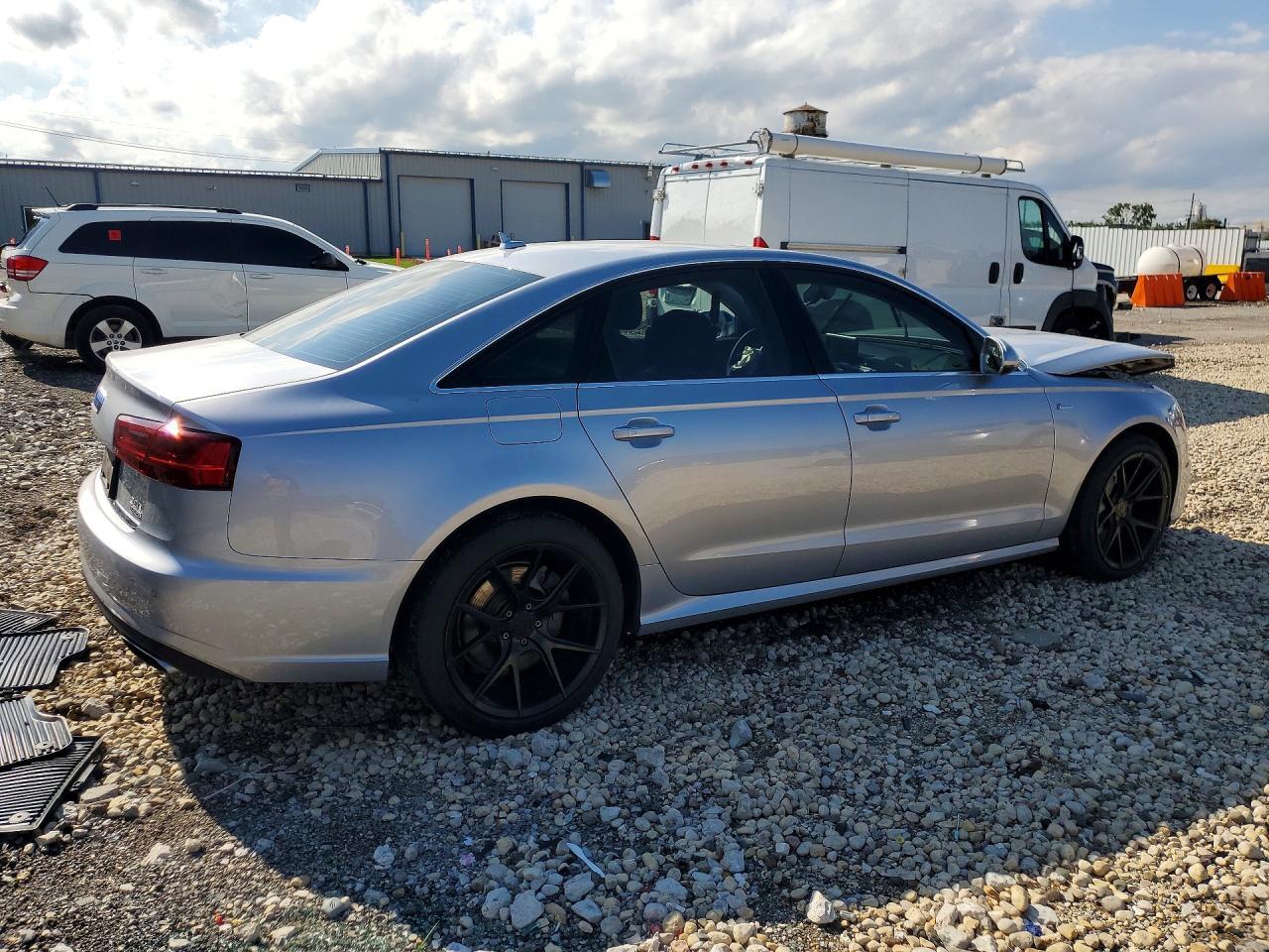 2016 Audi A6 Premium Plus - Фото 3
