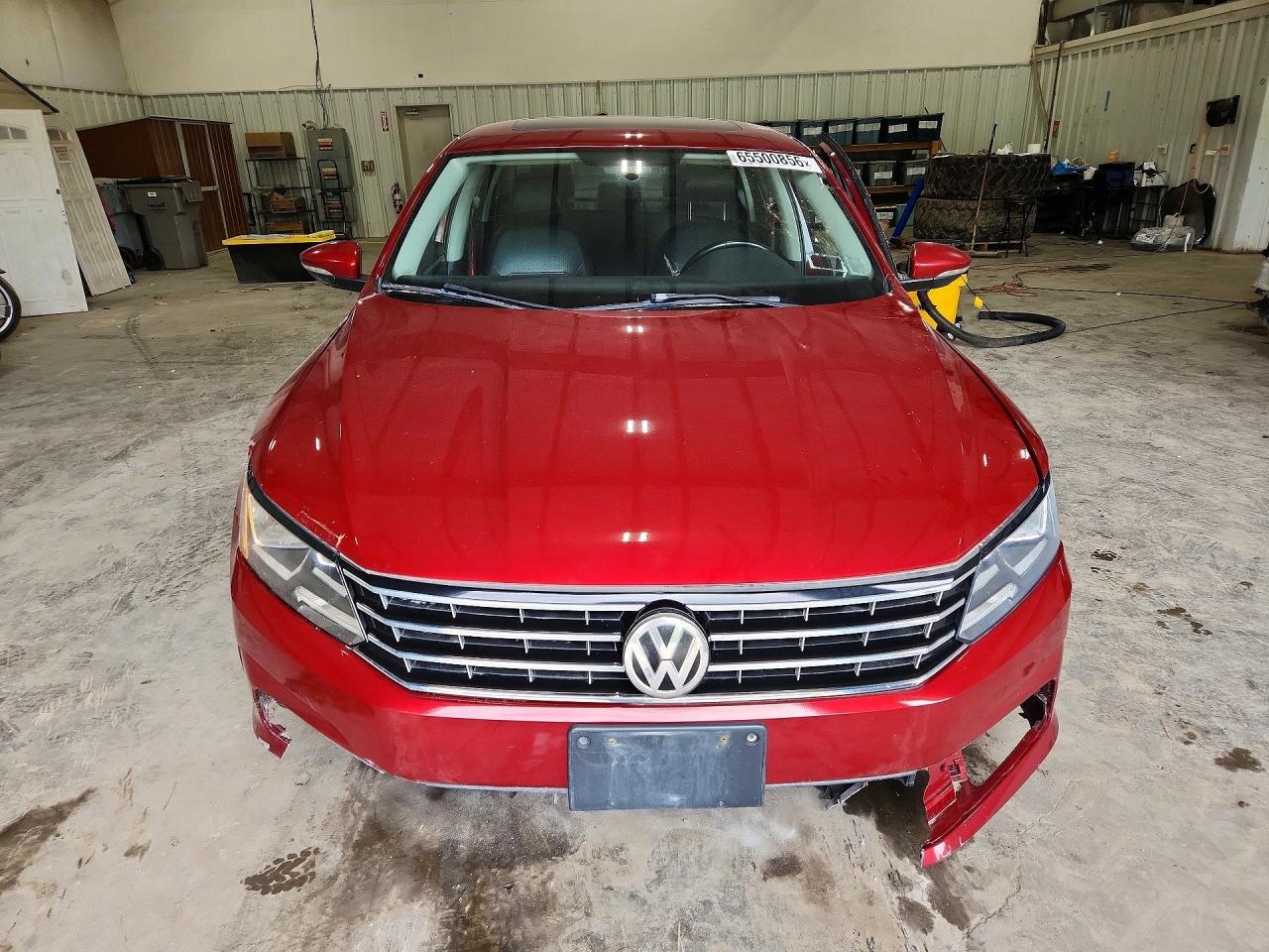 2017 Volkswagen Passat Se - Image 5