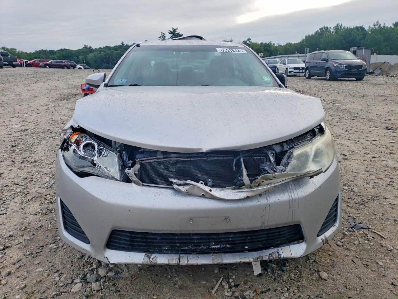 2013 Toyota Camry Le - Image 5