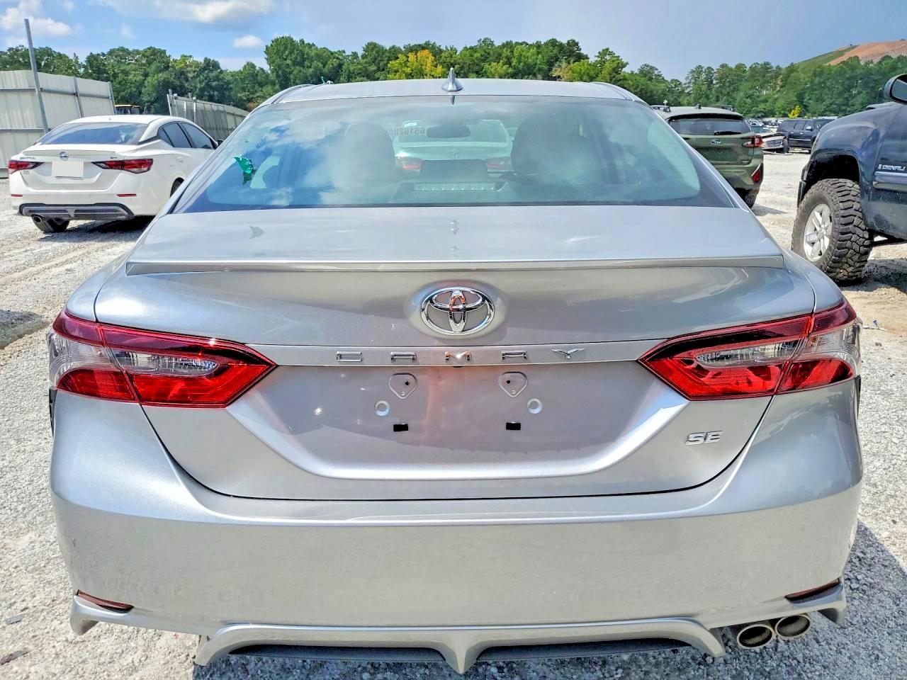 2023 Toyota Camry Se - Фото 6