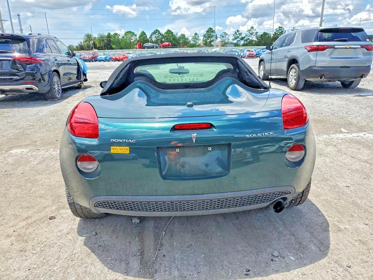 2006 Pontiac Solstice - Image 6