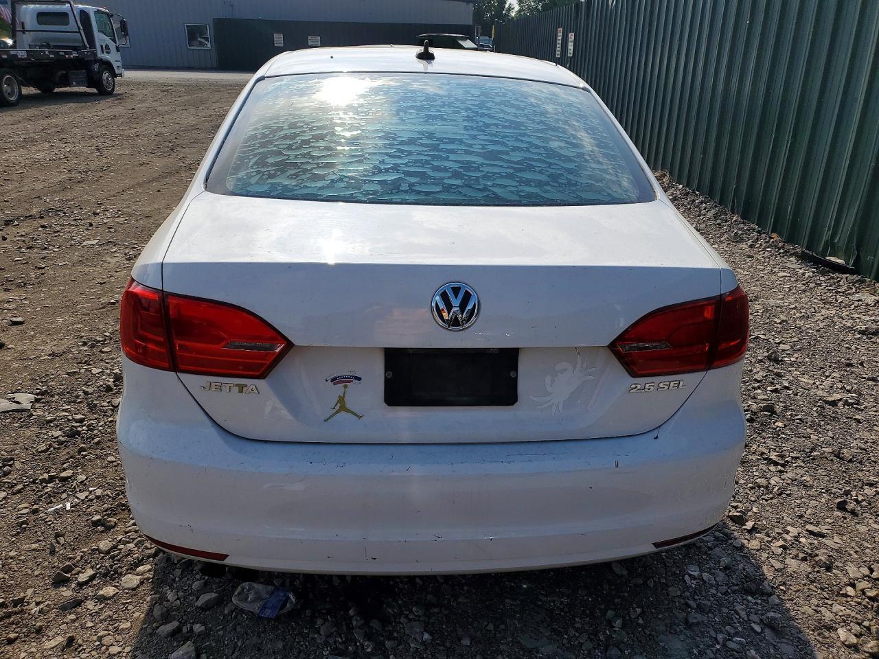 2011 Volkswagen Jetta Sel - Фото 6