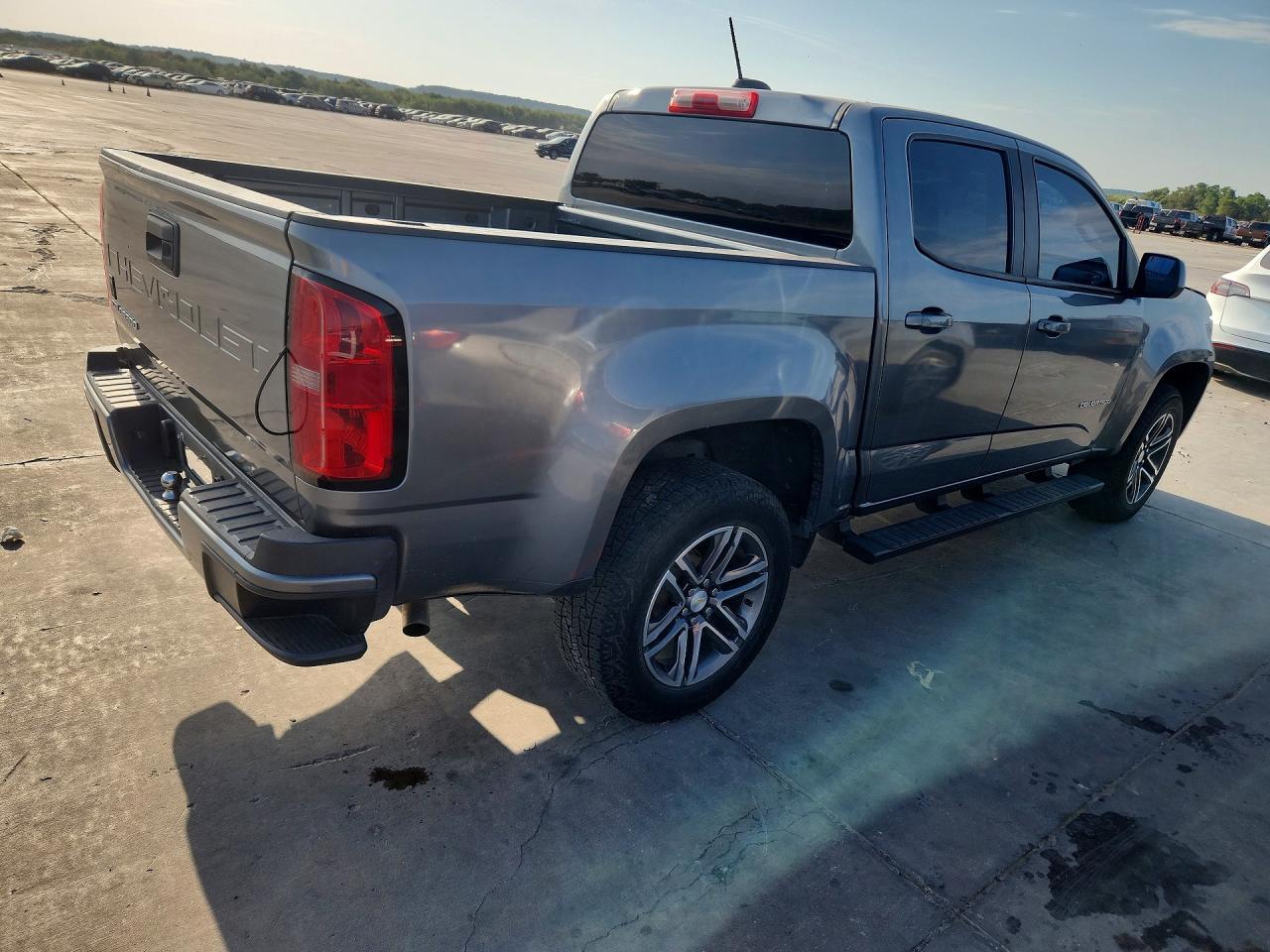 2021 Chevrolet Colorado - Image 3
