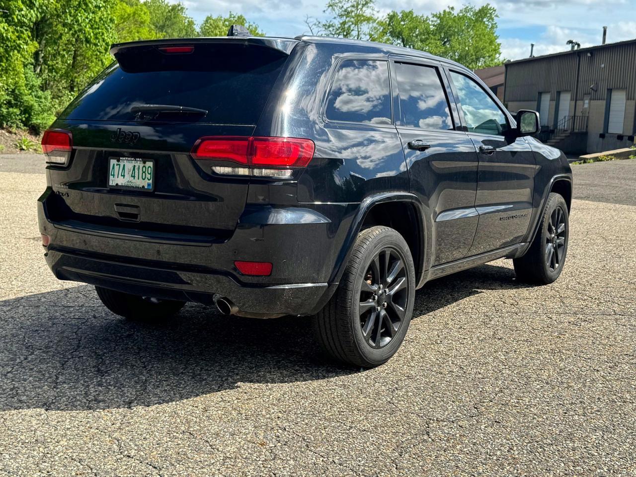 2018 Jeep Grand Cherokee Laredo - Фото 4