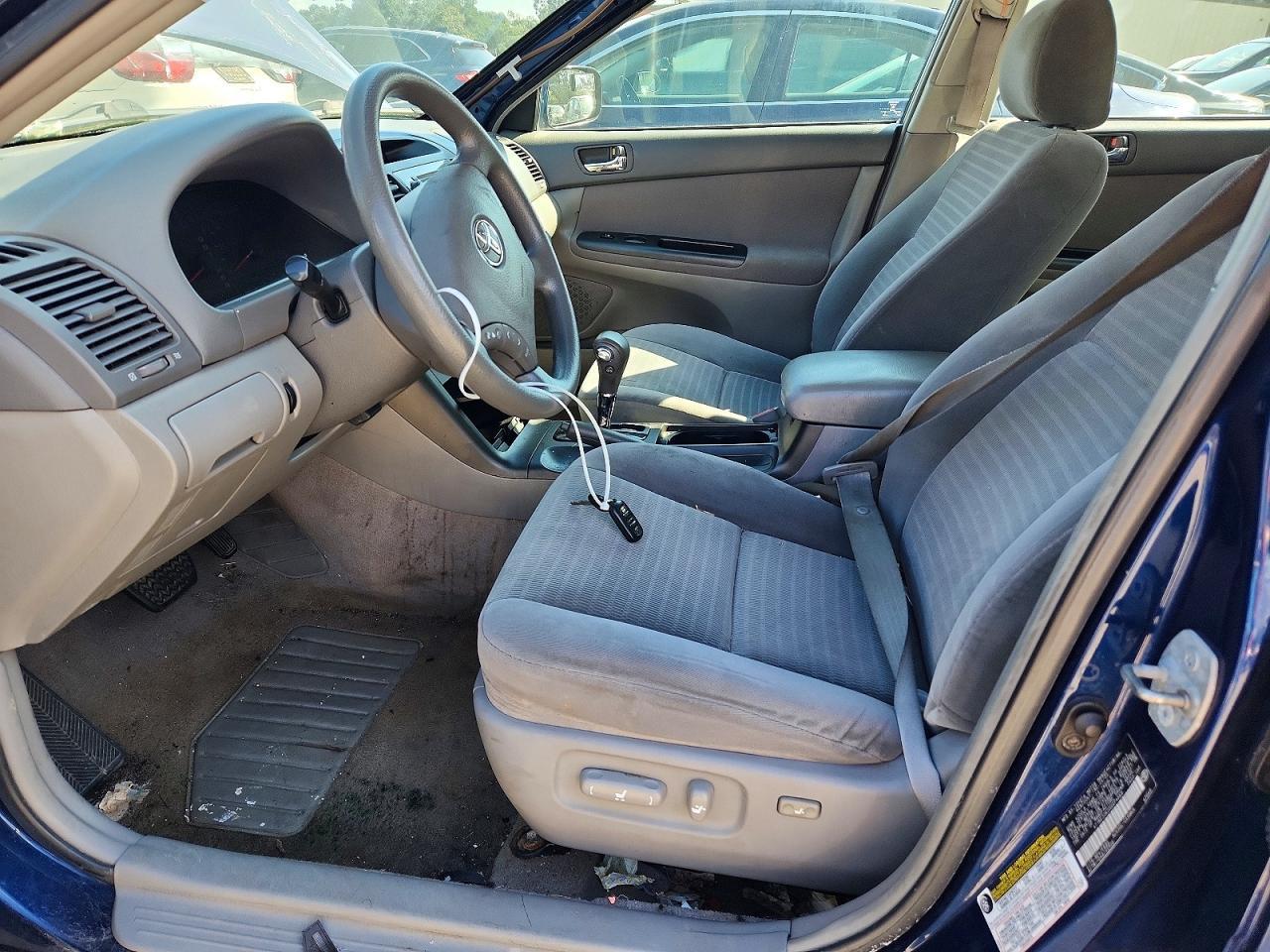 2005 Toyota Camry Le - Фото 7
