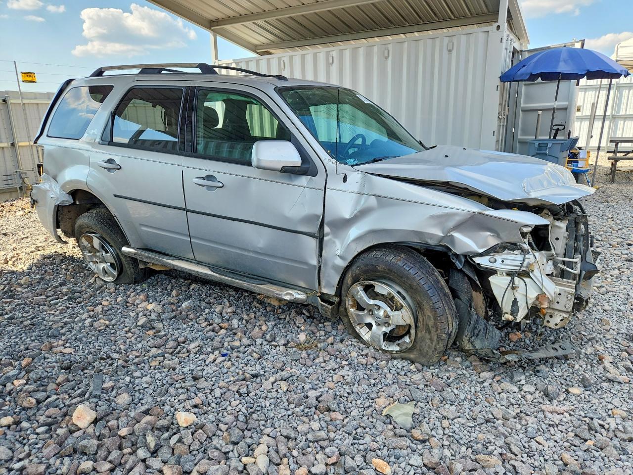 2010 Ford Escape Limited - Image 4