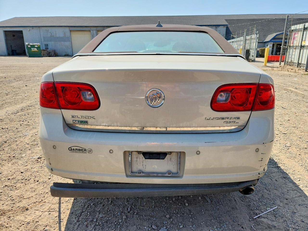 2010 Buick Lucerne Cxl - Image 6