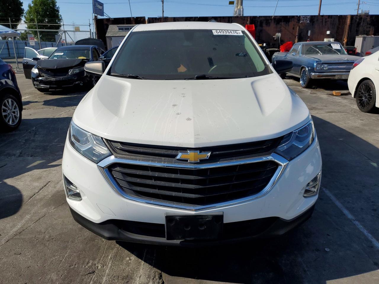 2018 Chevrolet Equinox Ls - Фото 5