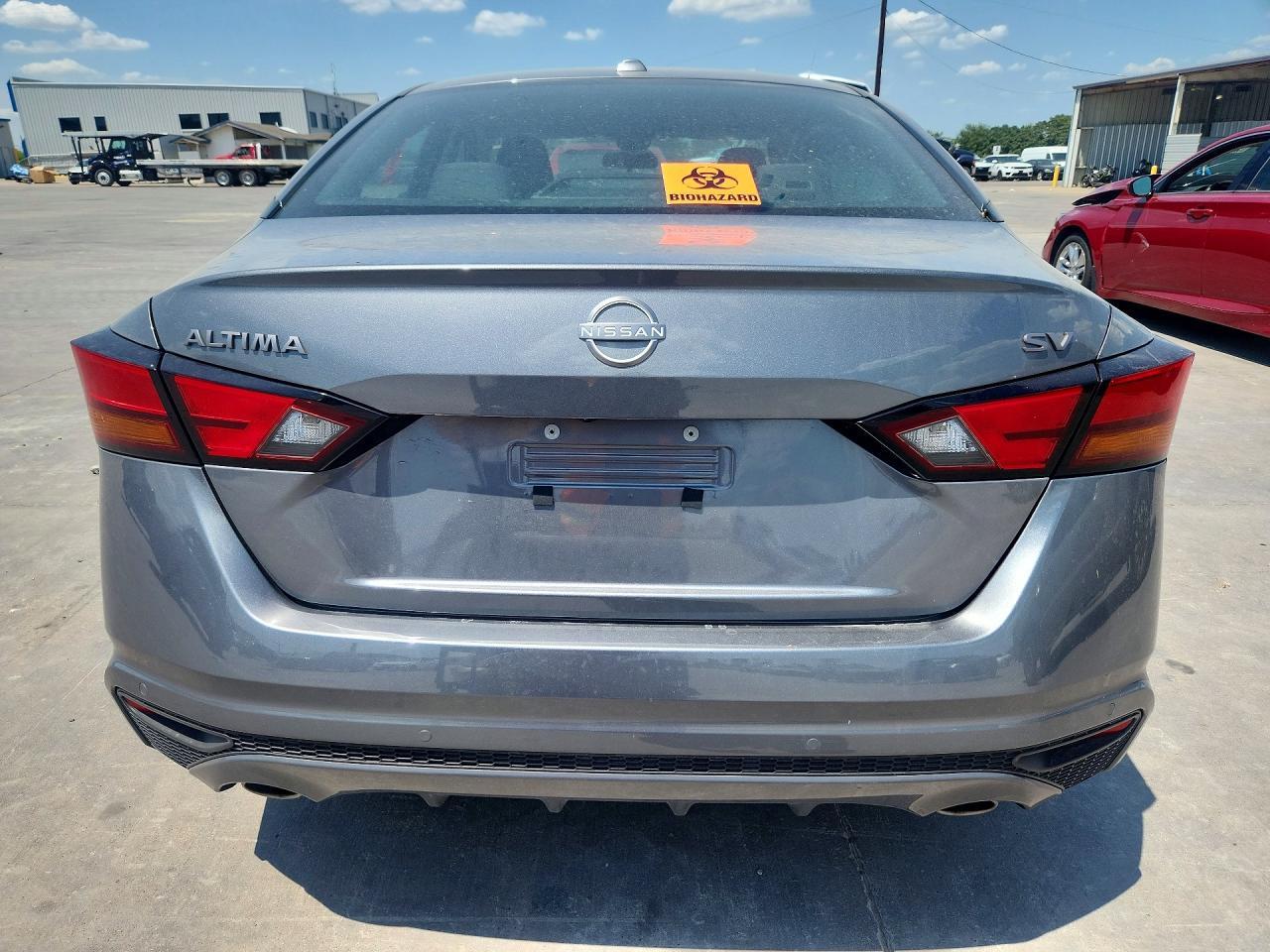 2024 Nissan Altima Sv - Image 6