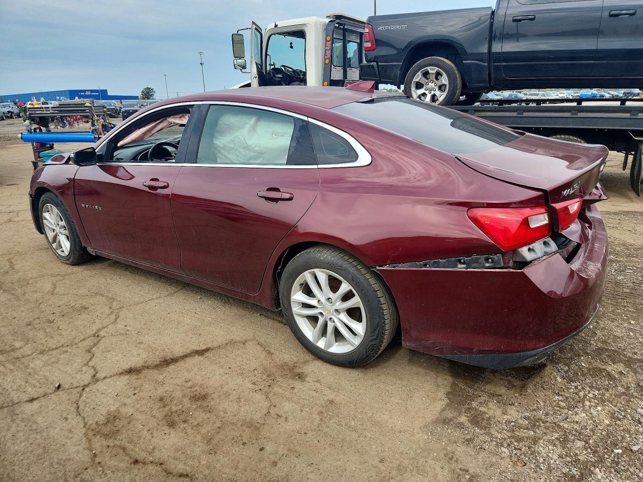 2016 Chevrolet Malibu Lt - Фото 2
