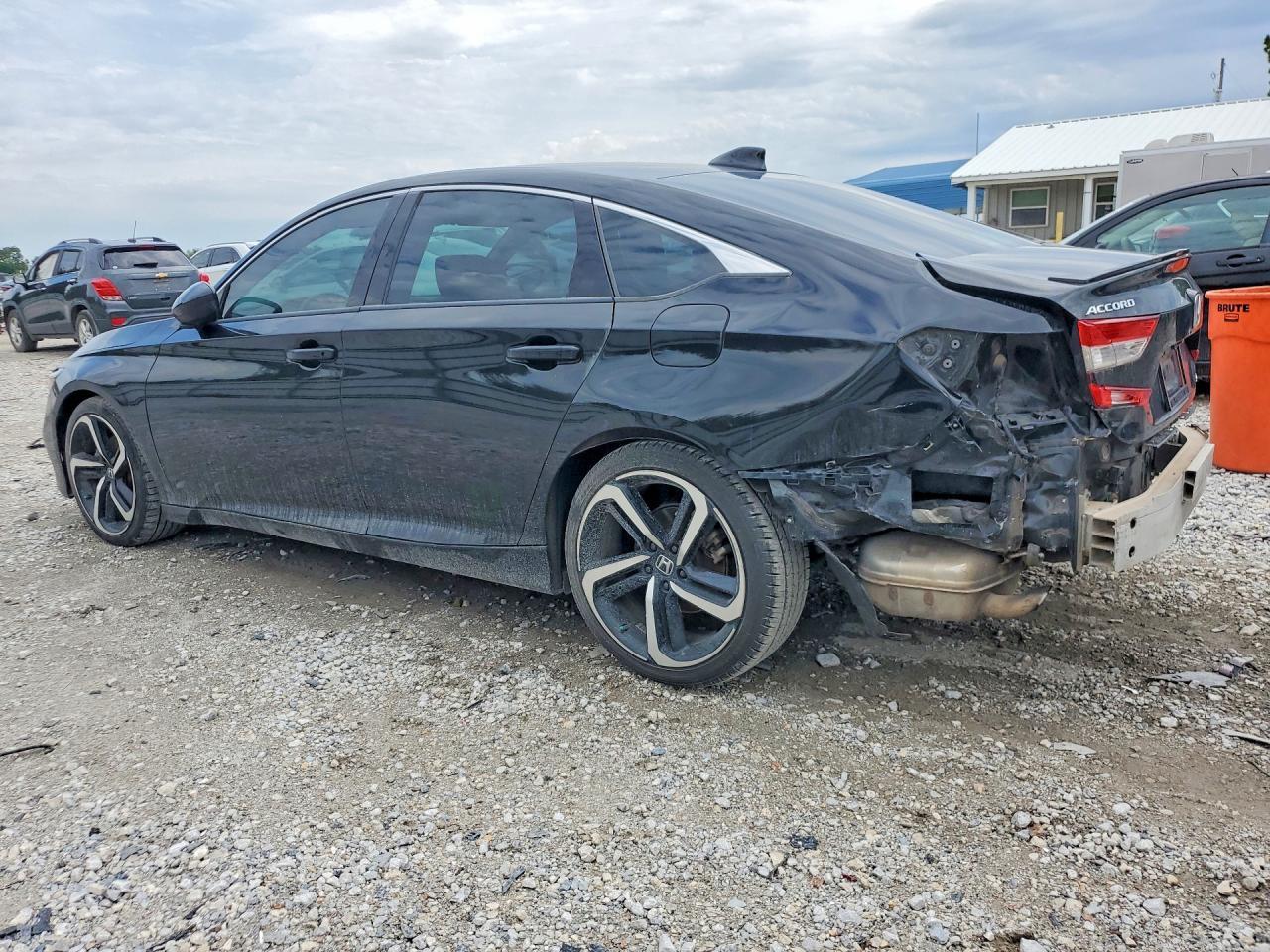 2018 Honda Accord Sport - Фото 2