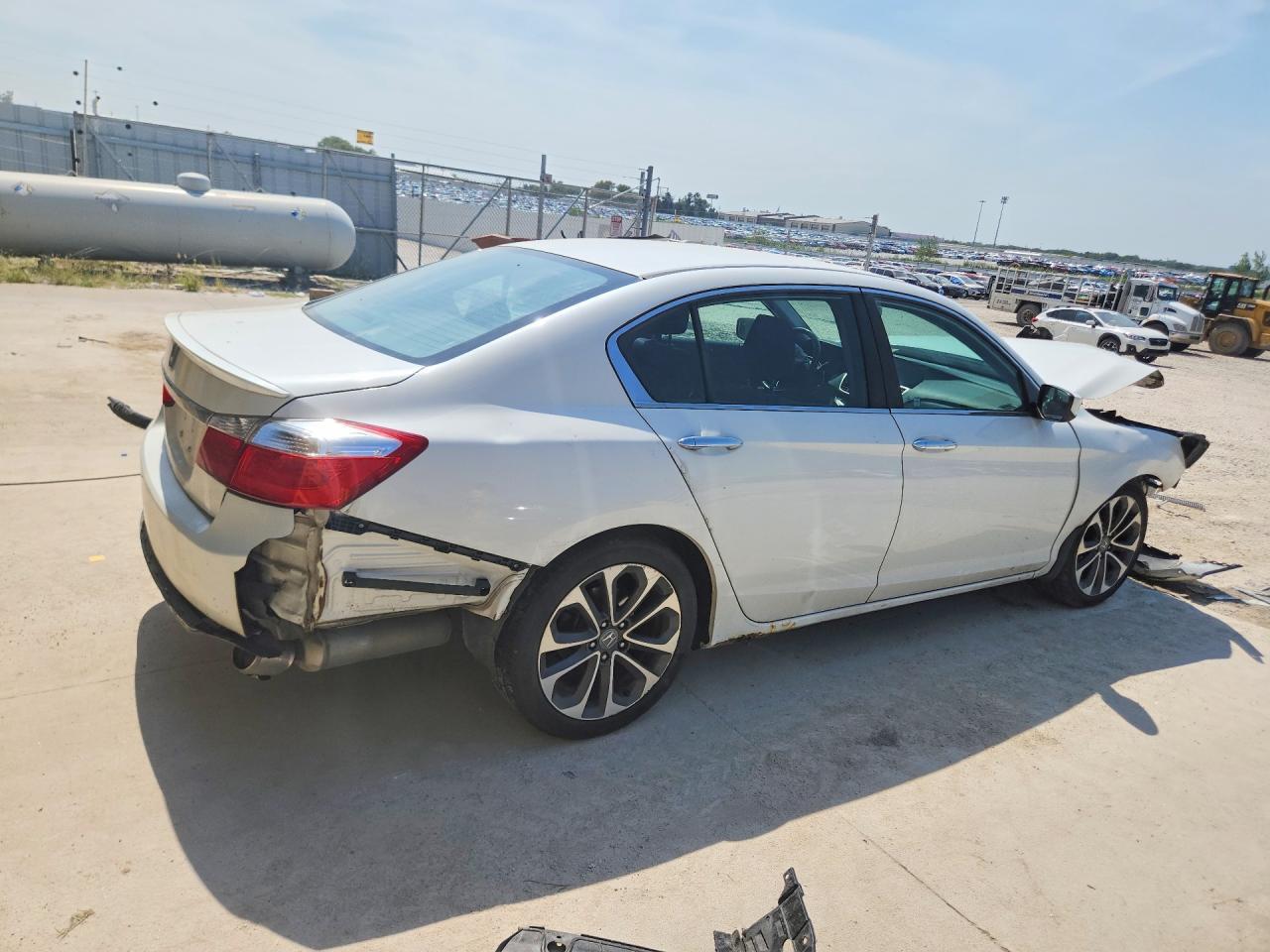 2014 Honda Accord Sport - Image 3