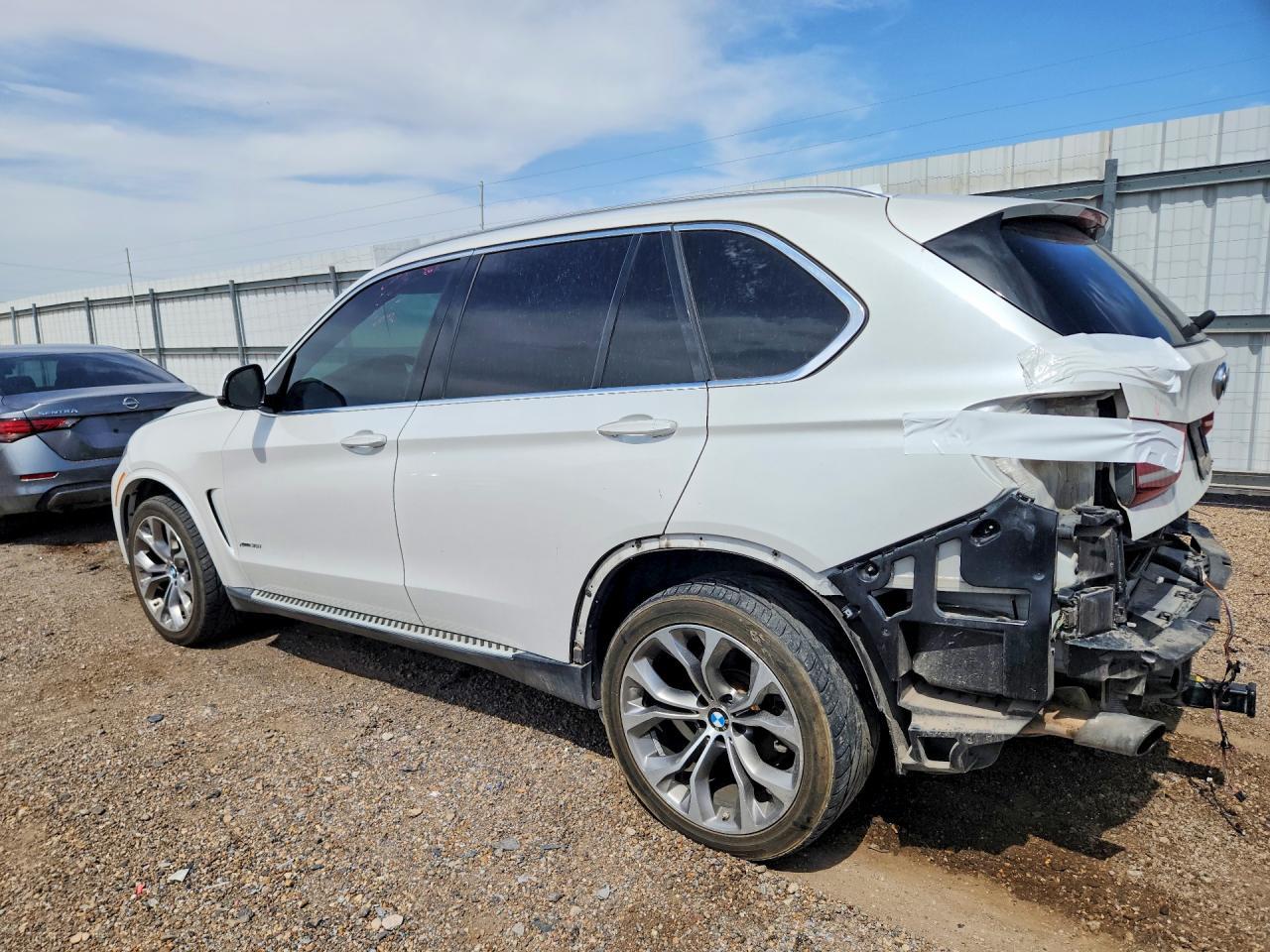 2014 BMW X5 xDrive35I - Image 2