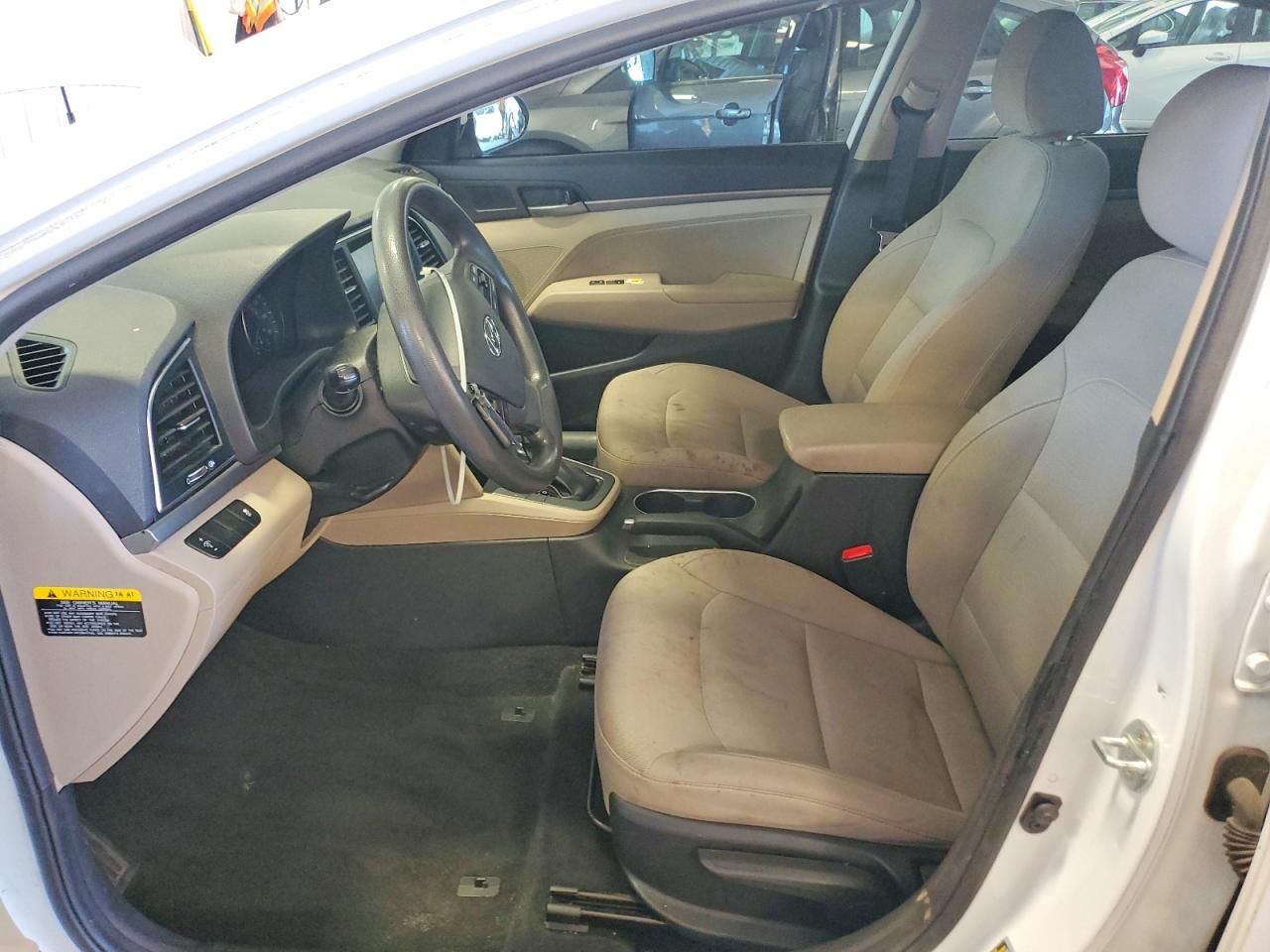 2017 Hyundai Elantra Se - Фото 7