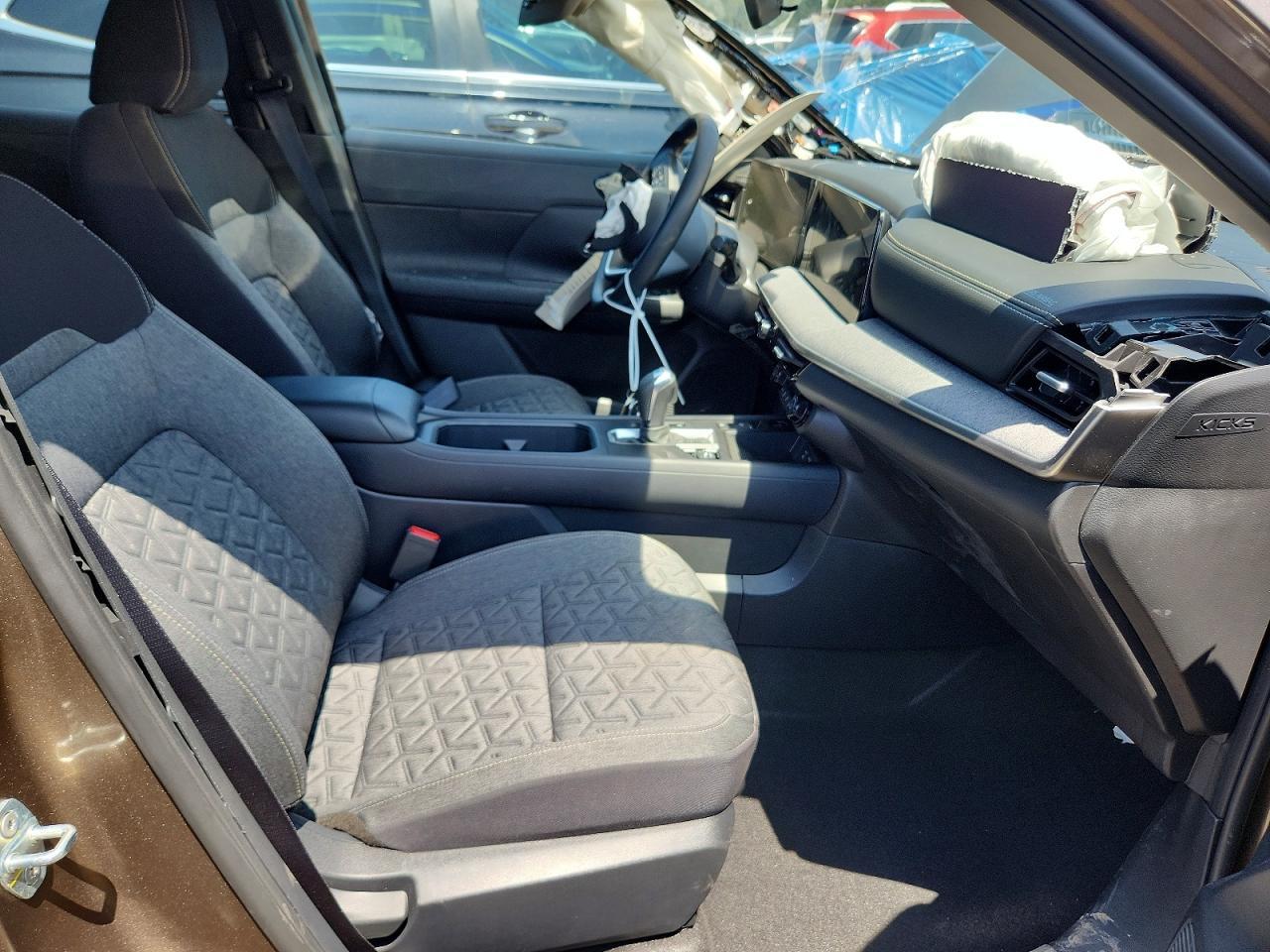 2026 Nissan Kicks Sv - Image 7
