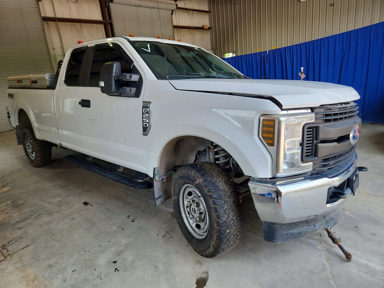 2019 Ford F250 Super Duty - Image 4