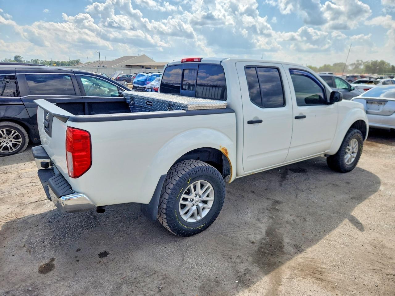 2016 Nissan Frontier Sv - Фото 3
