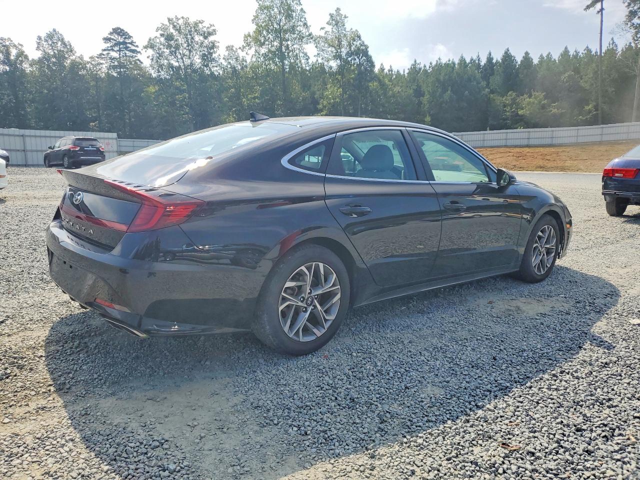 2020 Hyundai Sonata Sel - Image 3