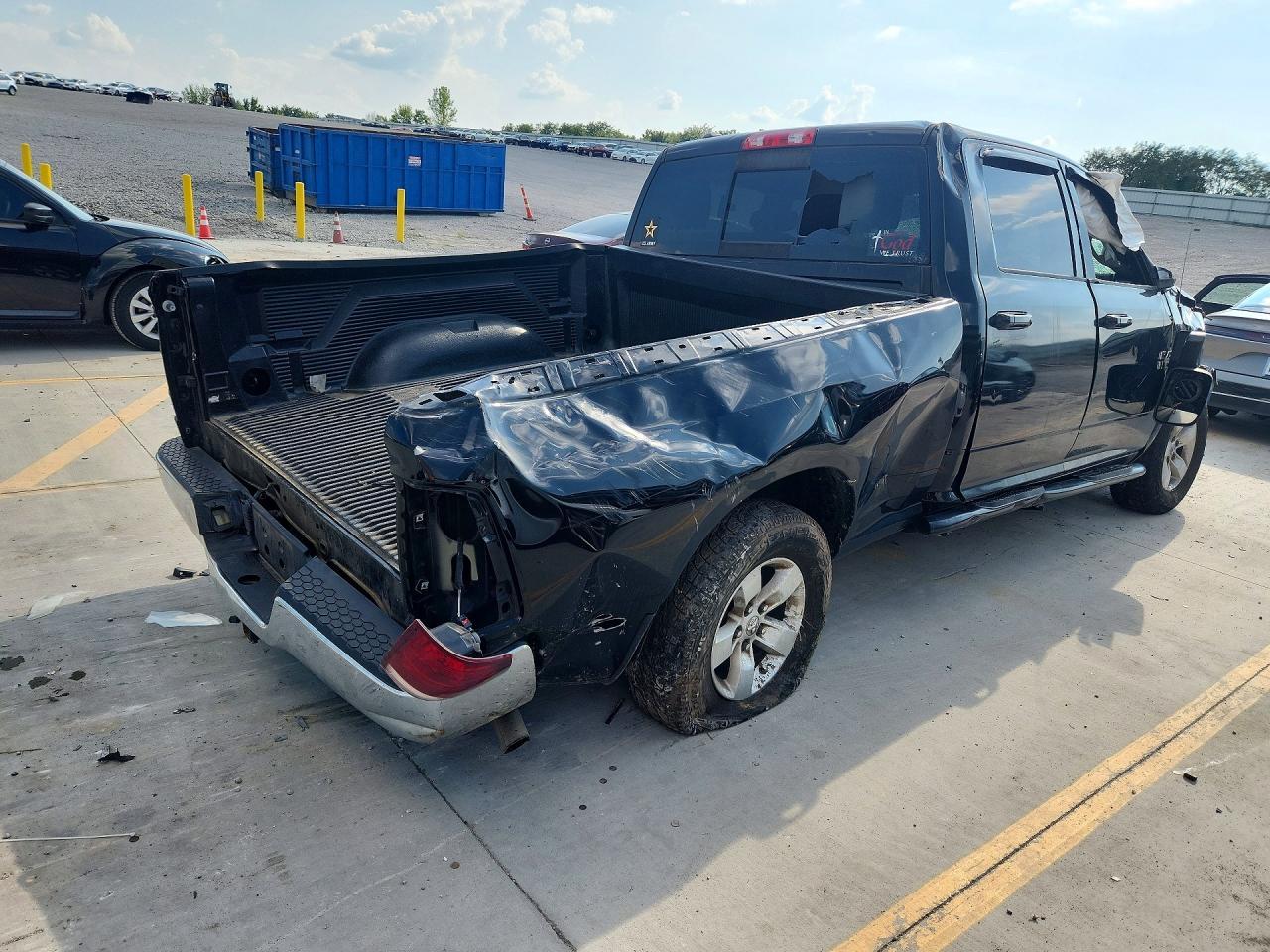 2020 Ram 1500 Classic Slt - Image 3