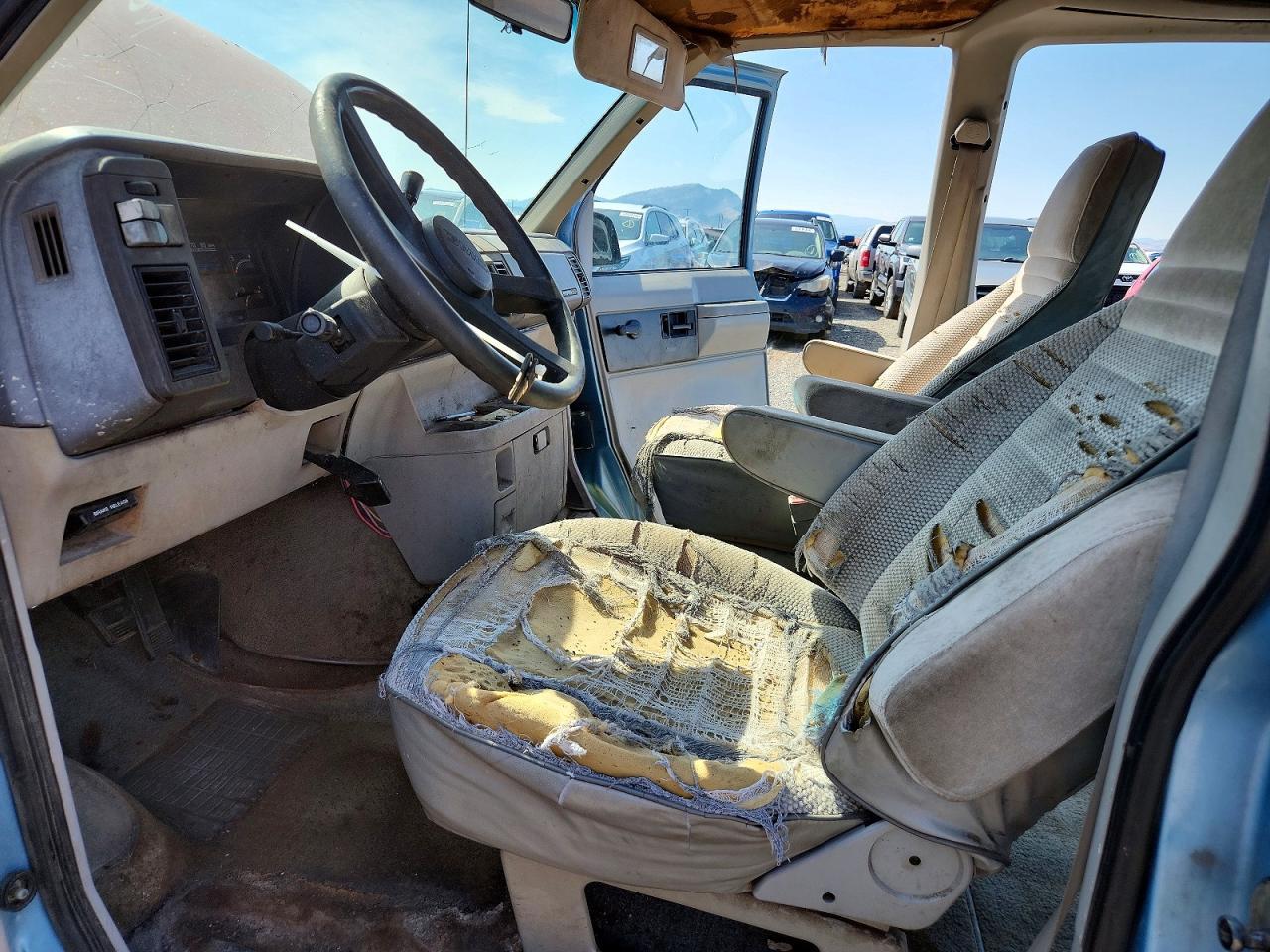 1992 GMC Safari Xt - Фото 7